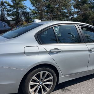 BMW 320I XDRIVE - 9