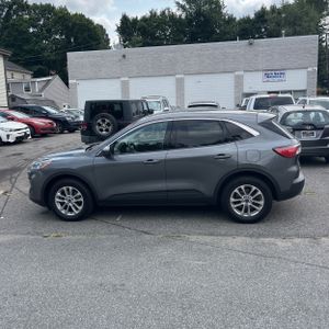 2021 FORD ESCAPE SE 照片 3