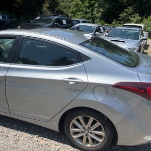 2015 Hyundai ELANTRA SE 照片 6