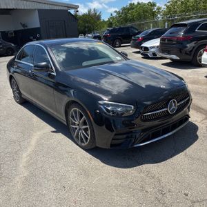 MERCEDES-BENZ E-CLASS - 10