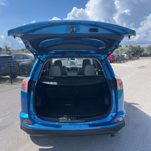 2017 Toyota RAV4 LE 缩略图 41