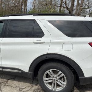 FORD EXPLORER XLT - 6