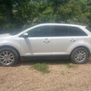 FORD EDGE SEL - 4
