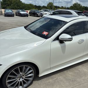 صورة 2 لـ 2019 Mercedes-BENZ CLS