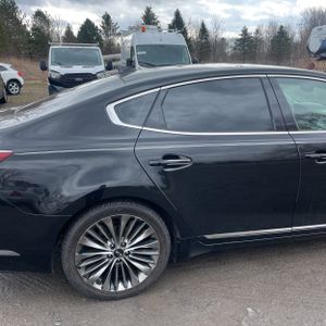 KIA CADENZA LIMITED - 9