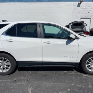 صورة مصغرة 11 لـ 2024 Chevrolet EQUINOX LT