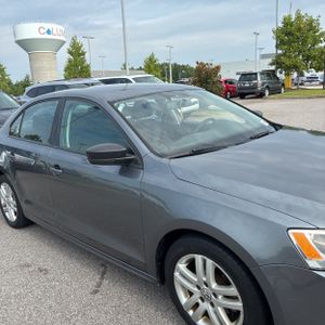 صورة 13 لـ 2015 Volkswagen JETTA S