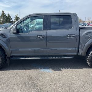 FORD F-150 RAPTOR - 4