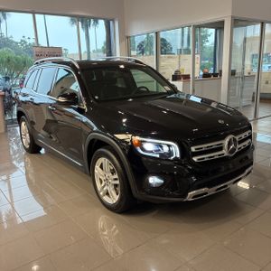 صورة 10 لـ 2022 Mercedes-BENZ GLB