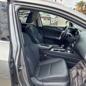 صورة مصغرة 27 لـ 2025 Lexus NX 350H PREMIUM