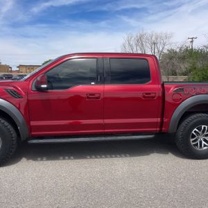 FORD F-150 RAPTOR - 4