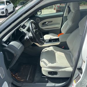 2017 LAND Rover RANGE ROVER EVOQUE SE — миниатюра 32