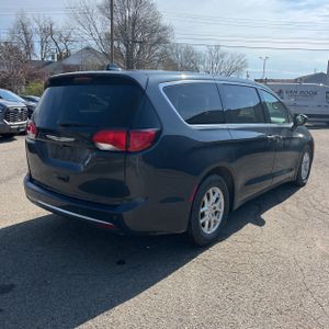 CHRYSLER PACIFICA TOURING - 8