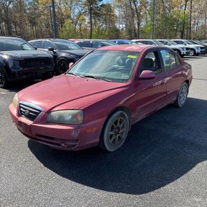 HYUNDAI ELANTRA GLS - 1