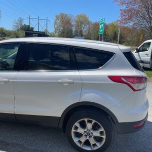 FORD ESCAPE SEL - 6
