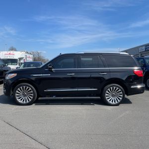 LINCOLN NAVIGATOR RESERVE - 3