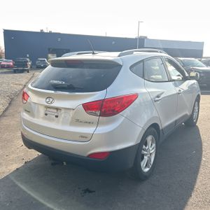 HYUNDAI TUCSON GLS - 8