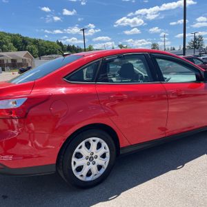 FORD FOCUS SE - 9