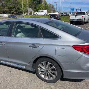 HYUNDAI SONATA - 6