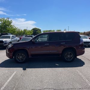 Lexus GX 460 Base - 3