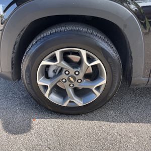 2026 Chevrolet TRAX LT — миниатюра 17