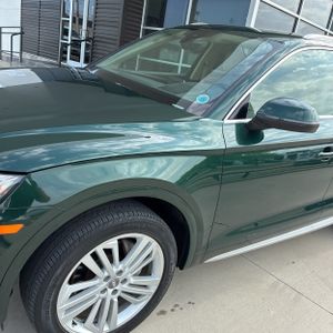 AUDI Q5 2.0T PREMIUM - 2