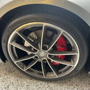 PORSCHE 911 CARRERA 4S - 10