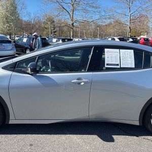 TOYOTA PRIUS - 4