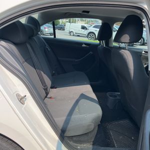 صورة مصغرة 34 لـ 2012 Volkswagen JETTA BASE