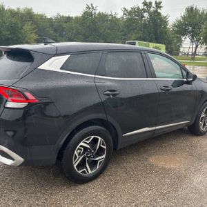 2025 KIA SPORTAGE LX — фото 9