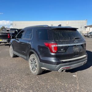 FORD EXPLORER PLATINUM - 5