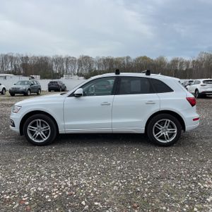 AUDI Q5 2.0T PREMIUM - 3