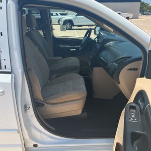 2016 Dodge GRAND CARAVAN SE — миниатюра 32