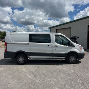 FORD TRANSIT 250 - 10