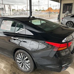 NISSAN ALTIMA SV FWD - 6