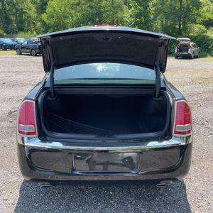 2013 Chrysler 300 MOTOWN — миниатюра 44