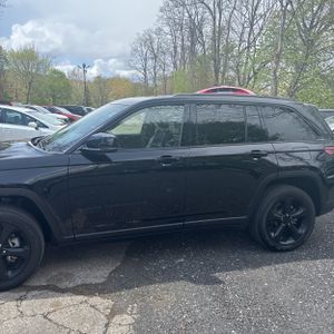 JEEP GRAND CHEROKEE ALTITUDE - 4