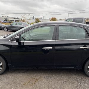 NISSAN SENTRA S - 4