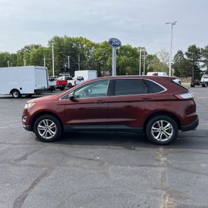 FORD EDGE SEL - 3