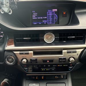 2013 Lexus ES 350 BASE 照片 38