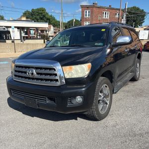 2010 Toyota SEQUOIA PLATINUM photo 1