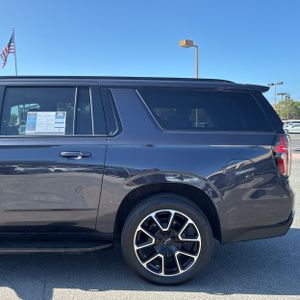 CHEVROLET SUBURBAN RST - 6