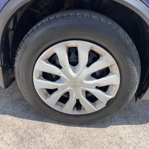 2017 Nissan ROGUE SV — миниатюра 20