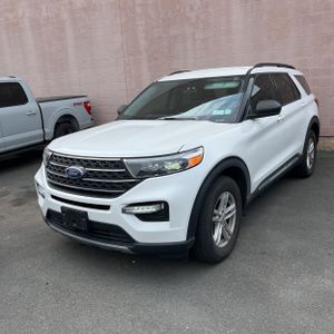 FORD EXPLORER XLT - 1