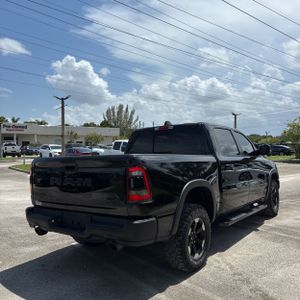 2023 RAM 1500 REBEL 照片 8