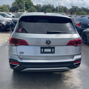 صورة 7 لـ 2024 Volkswagen TAOS SE