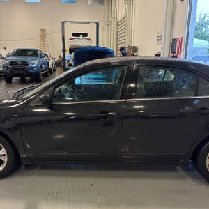 FORD FUSION SE - 4