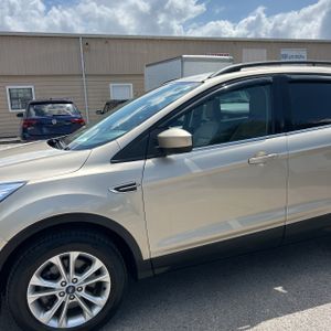 FORD ESCAPE SEL - 2