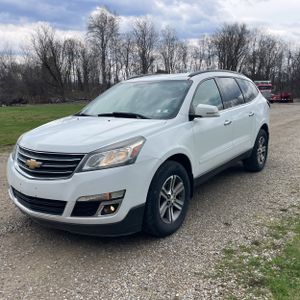 CHEVROLET TRAVERSE LT - 1