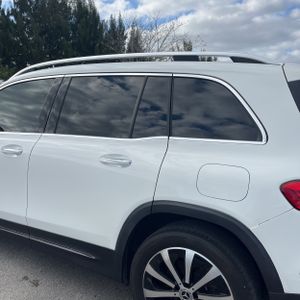 MERCEDES-BENZ GLB - 6